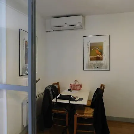 Mini Dans Lotissement Bord De *
